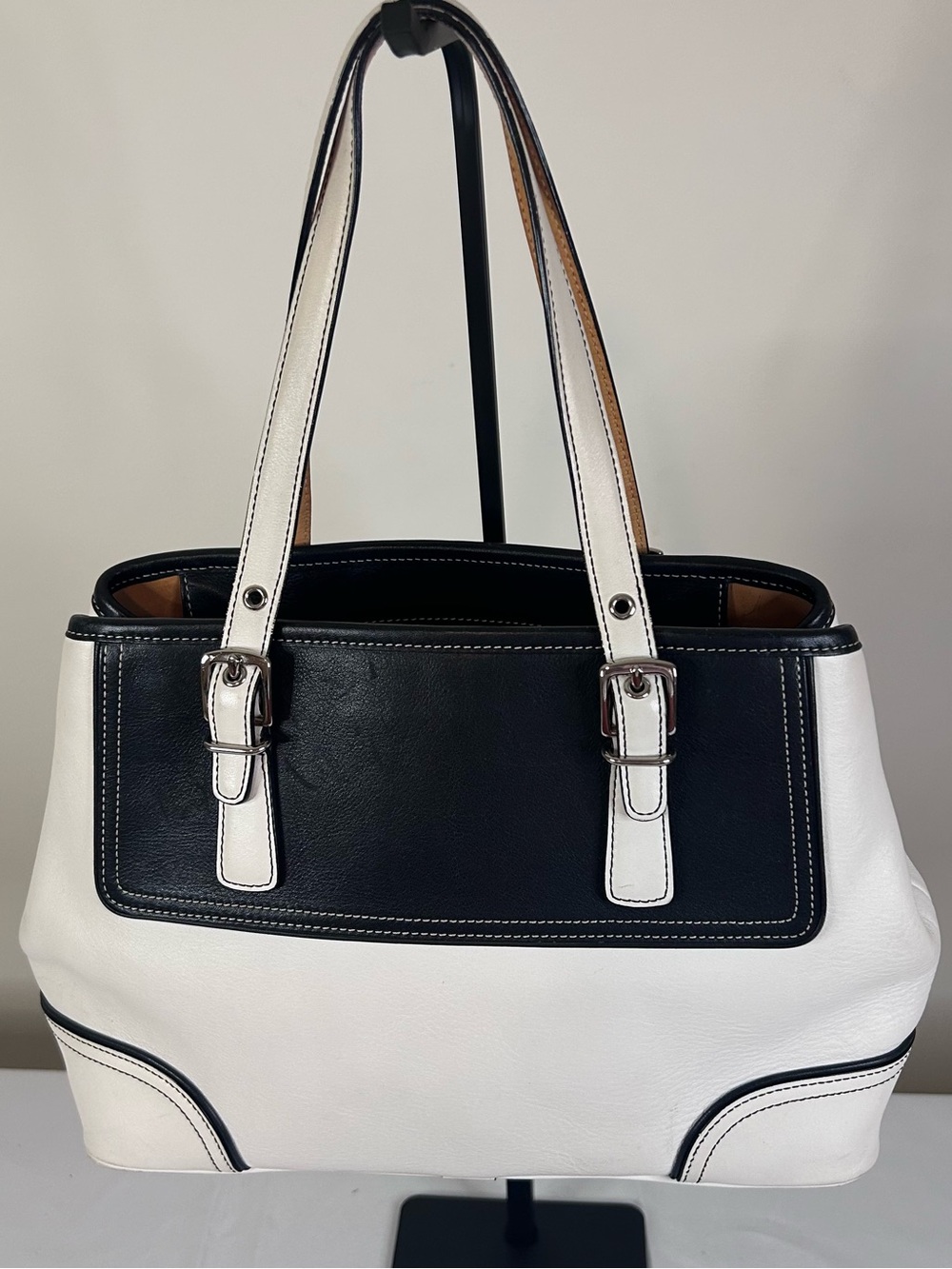 Coach Classic Two-Tone Black and White Women's Tote Bag - Picture 2 of 13